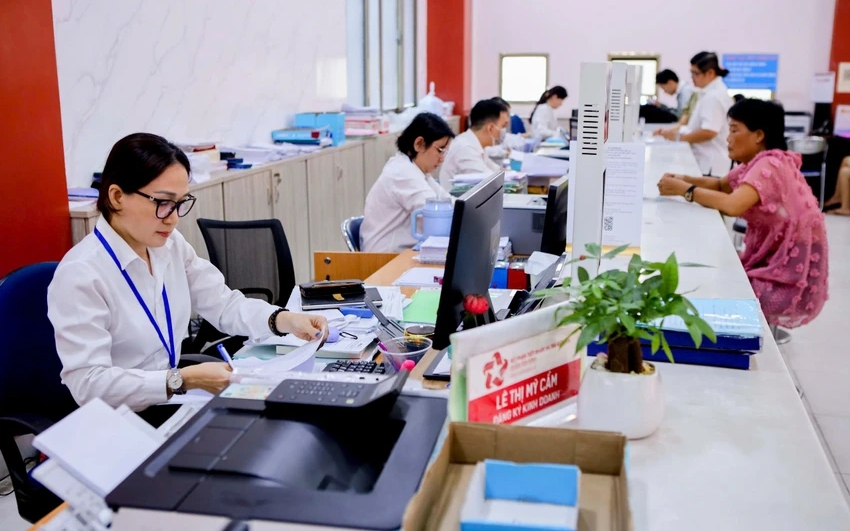 Nâng cao đạo đức công vụ