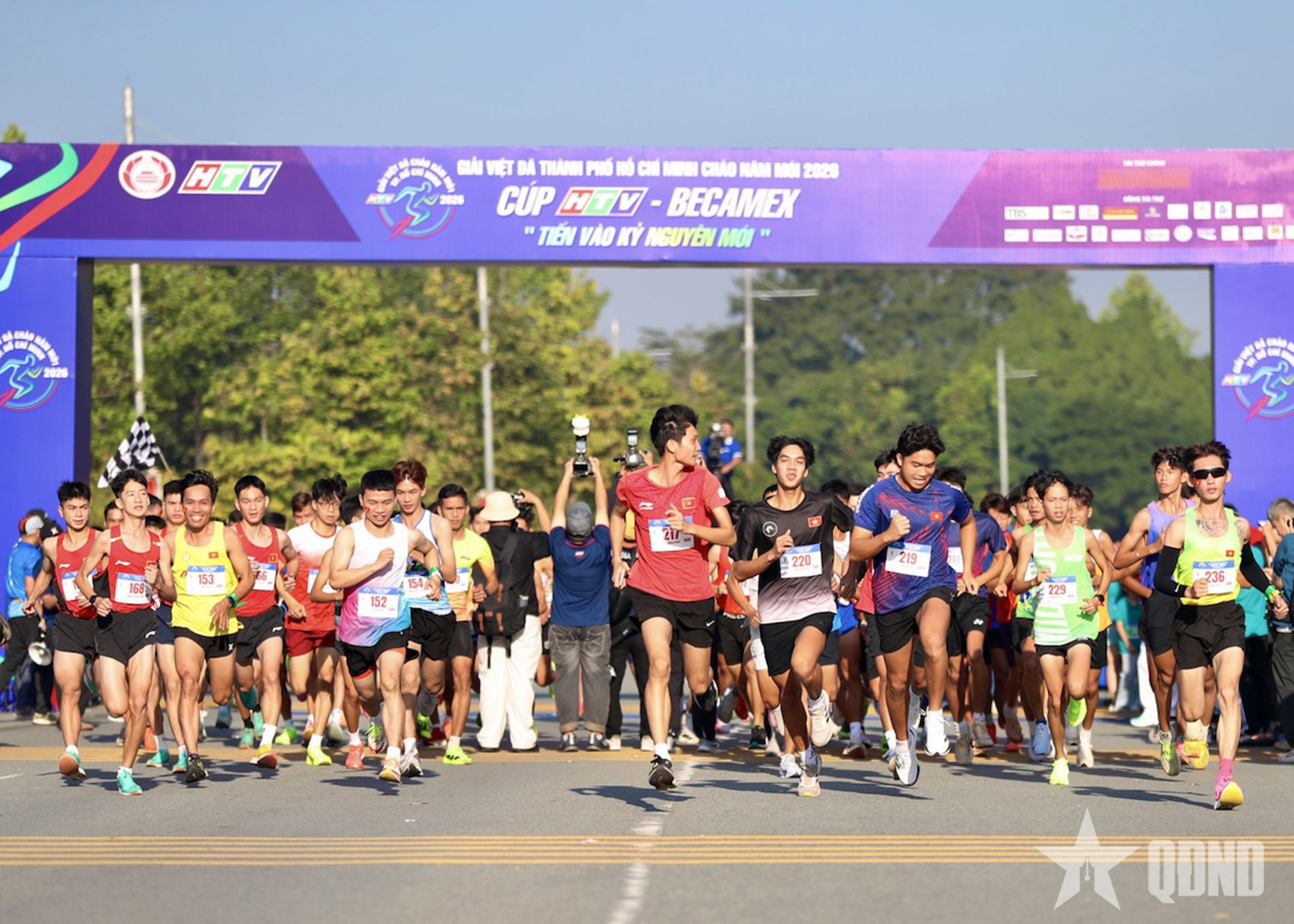 TP Hồ Chí Minh: Sôi nổi giải việt dã chào năm mới 2026 