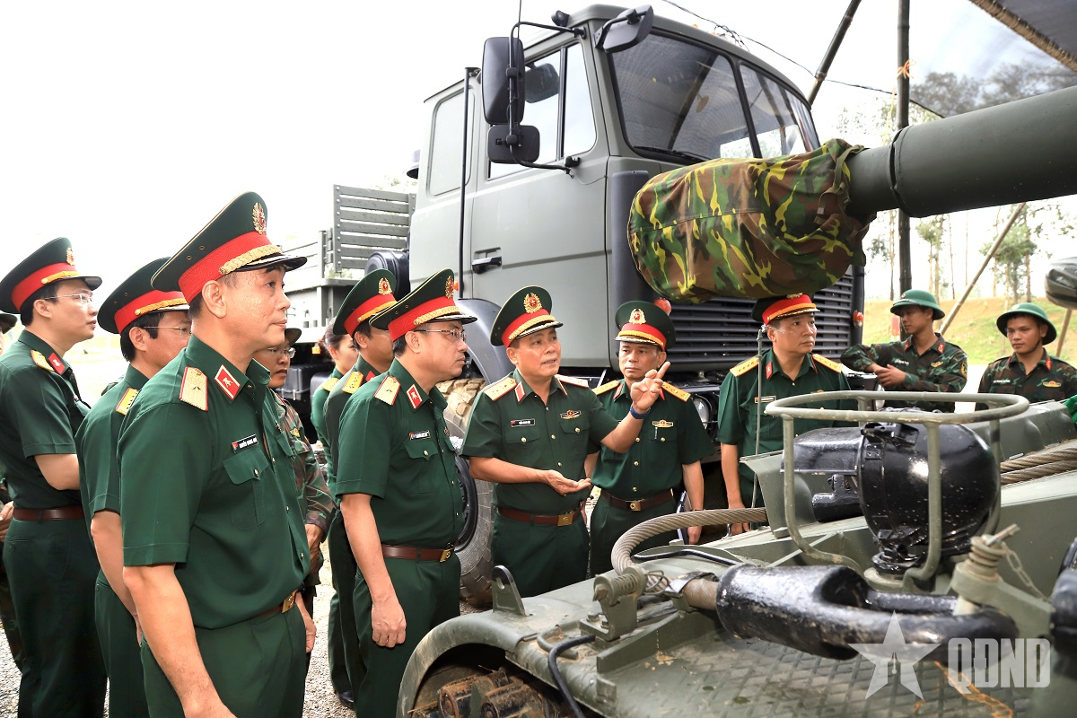 Tăng tốc, bứt phá, hoàn thành toàn diện các nhiệm vụ