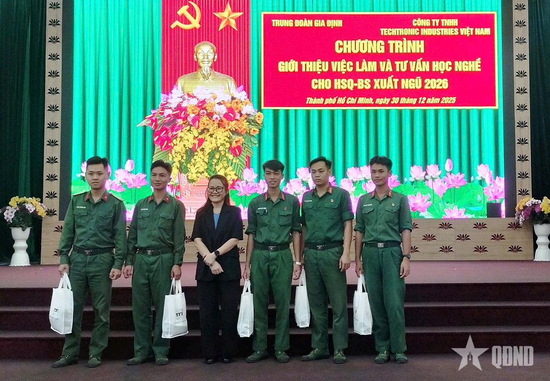 Trung đoàn Gia Định: Điểm sáng trong công tác tư vấn, giới thiệu việc làm cho quân nhân chuẩn bị xuất ngũ