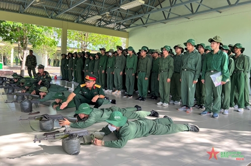 Bộ Quốc phòng trả lời về trình độ chuẩn giảng viên giáo dục quốc phòng và an ninh