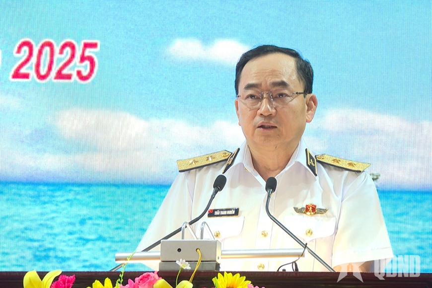 Đại tướng Phan Văn Giang thăm, kiểm tra Quân chủng Hải quân