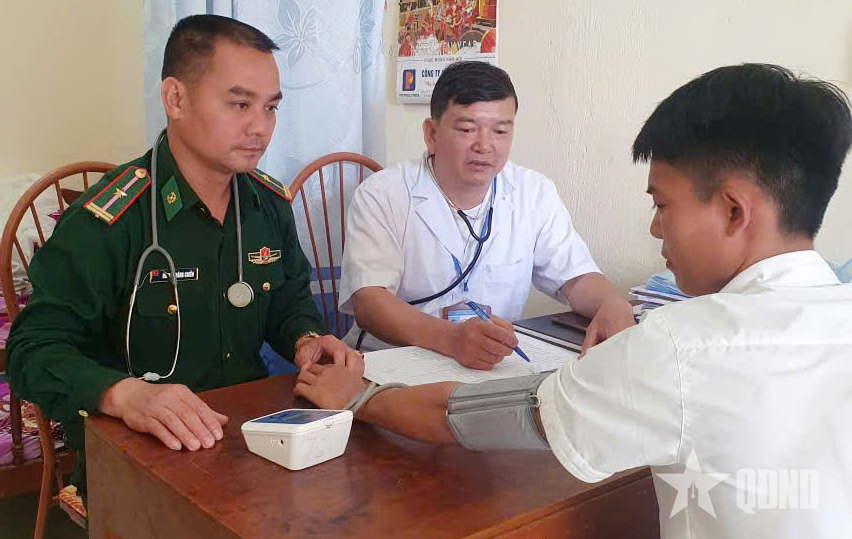 Hơn 20 năm chăm lo sức khỏe đồng bào vùng biên