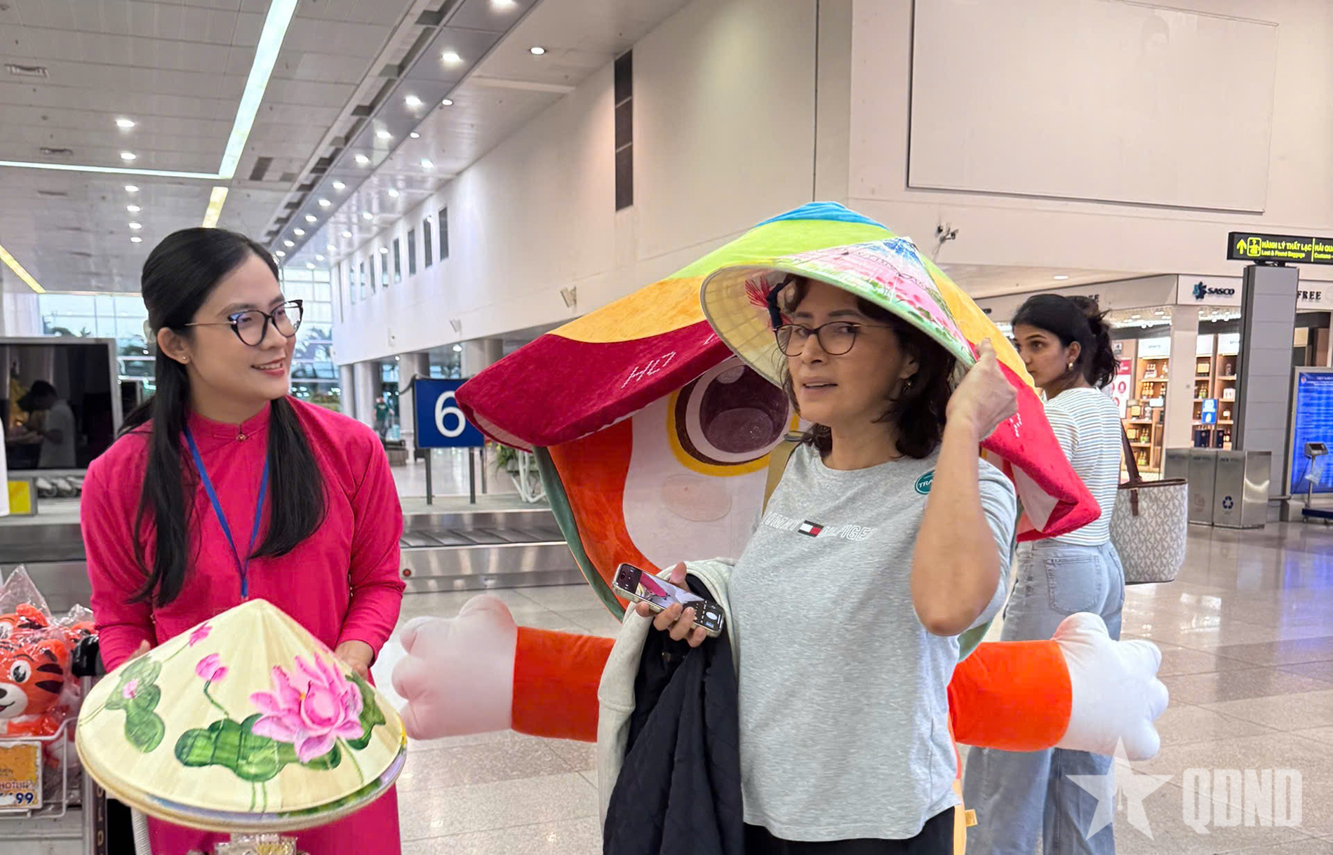 Ngành du lịch TP Hồ Chí Minh đón các đoàn khách quốc tế “xông đất” đầu năm