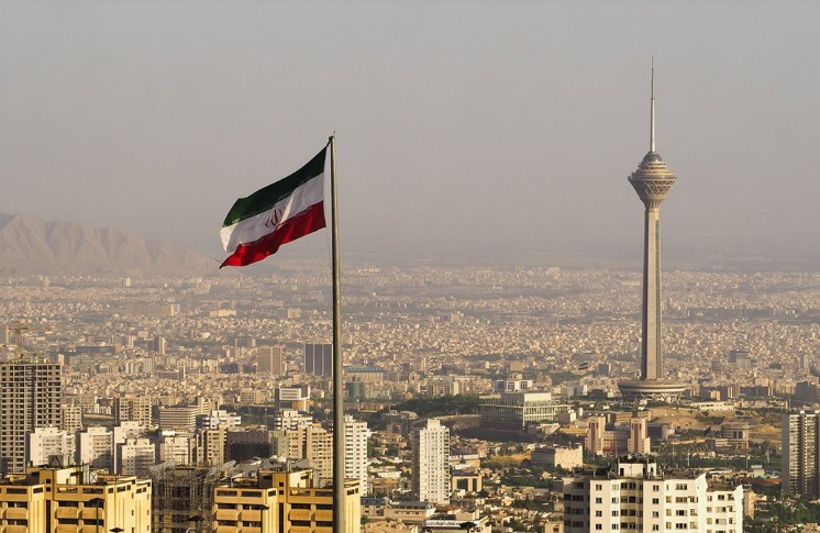 Iran cảnh báo Mỹ về “lằn ranh đỏ” an ninh