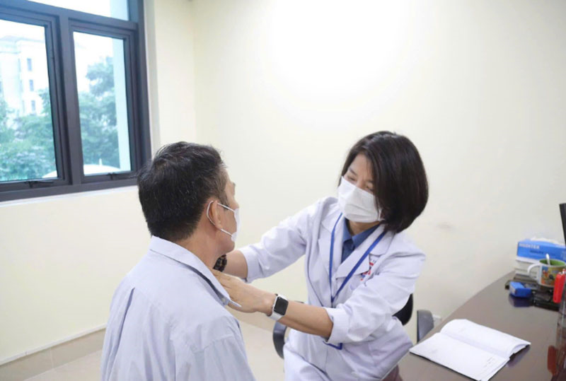 Đối thoại chủ nhật: Giảm gánh nặng tài chính, mở rộng quyền lợi cho bệnh nhân