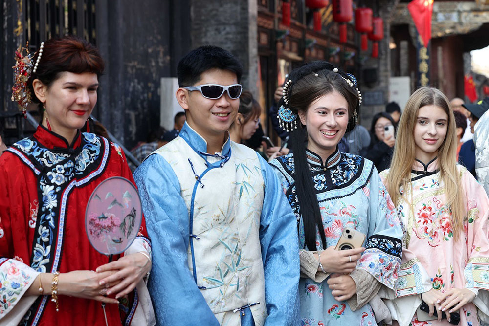 Du lịch trải nghiệm thu hút du khách toàn cầu tại Trung Quốc