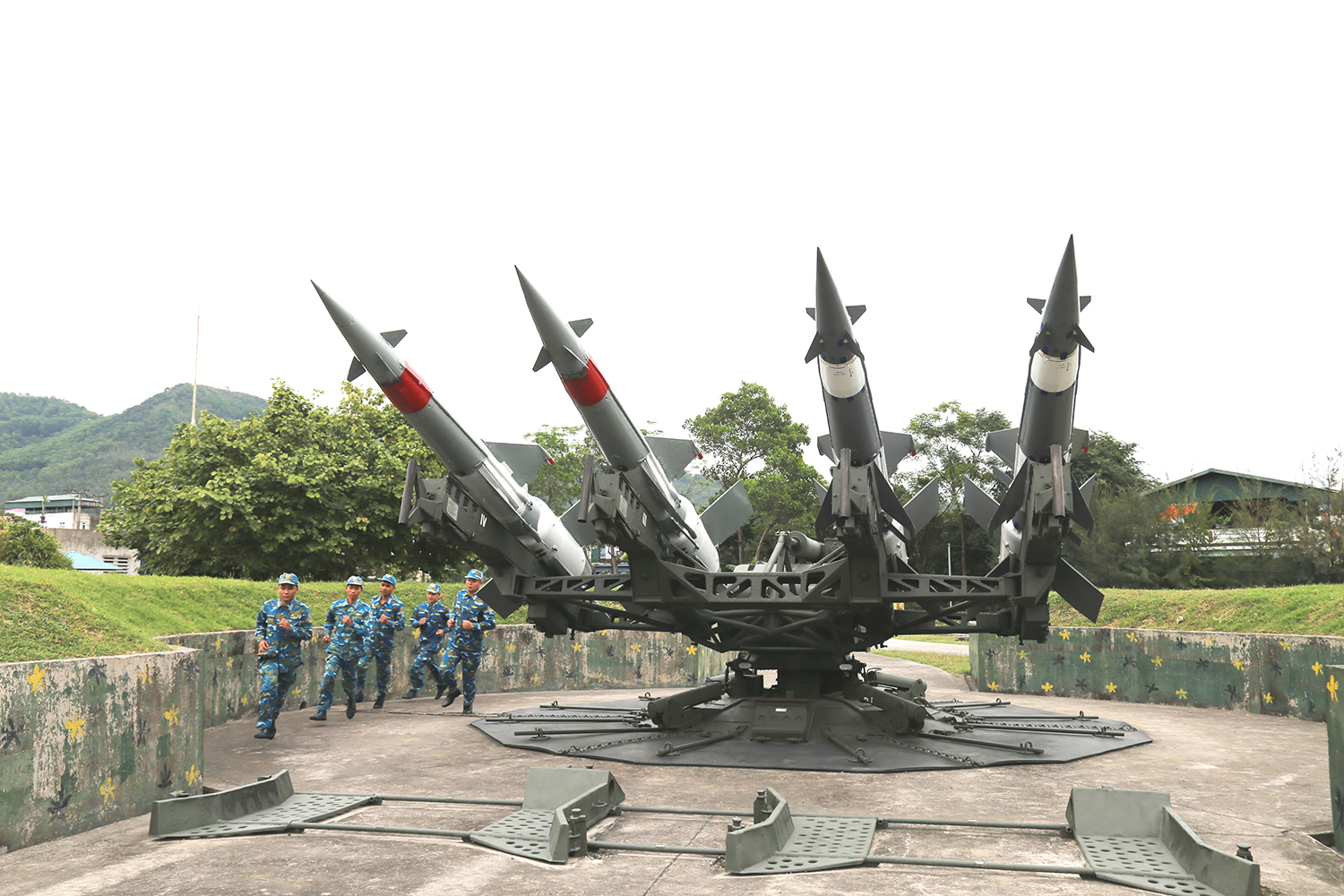 Phát triển nghệ thuật tác chiến phòng không, không quân trong điều kiện mới - Bài 2: Nghiên cứu cách đánh của từng lực lượng