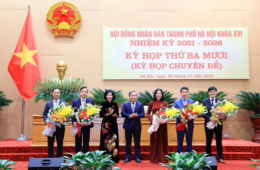 Hà Nội: Bầu bổ sung 3 Ủy viên UBND TP Hà Nội nhiệm kỳ 2021-2026

