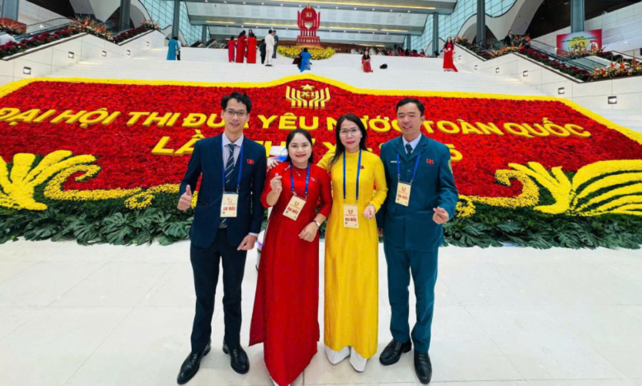 Chính trị viên Hải đội Dân quân gương mẫu