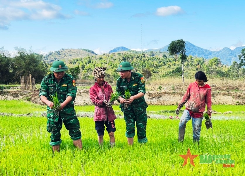 Con người Việt Nam - “Thế trận lòng dân” là cội nguồn sức mạnh bảo vệ Tổ quốc