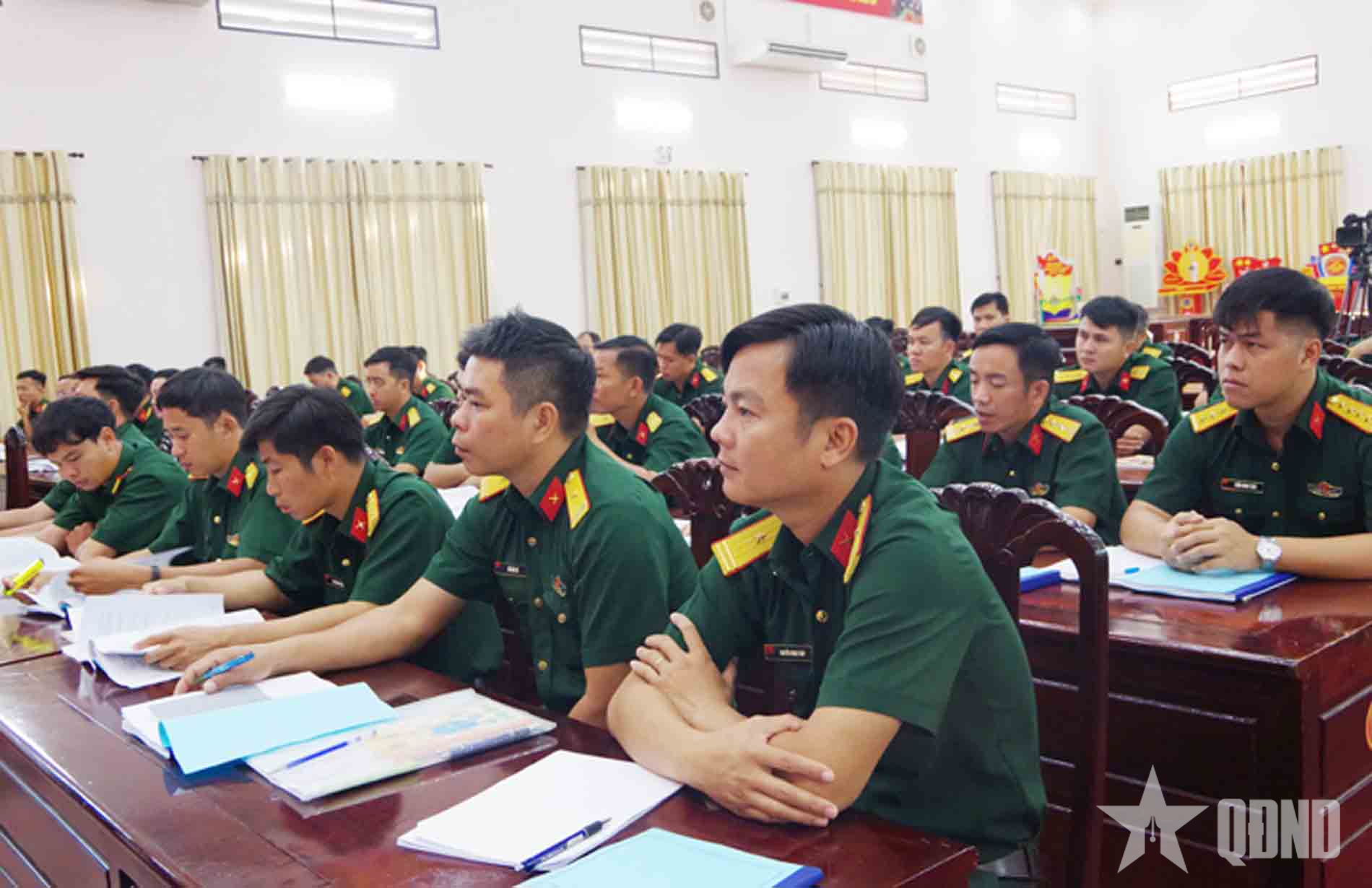 Sư đoàn 5: Tạo cơ sở vững chắc huấn luyện bộ đội đạt kết quả cao