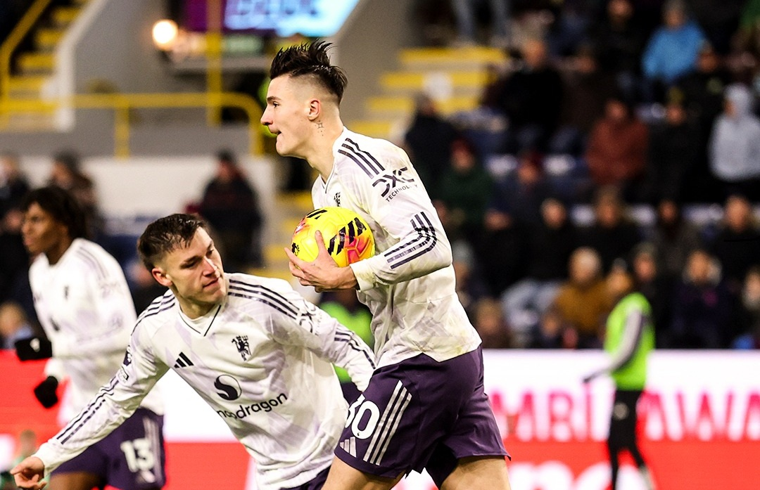 Tin thể thao (8-1): Man Utd hòa tiếc nuối, U23 Qatar thua bất ngờ

