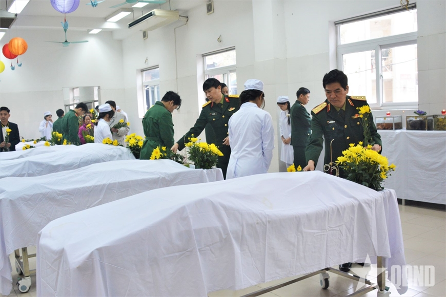 Tri ân những người hiến xác cho y học