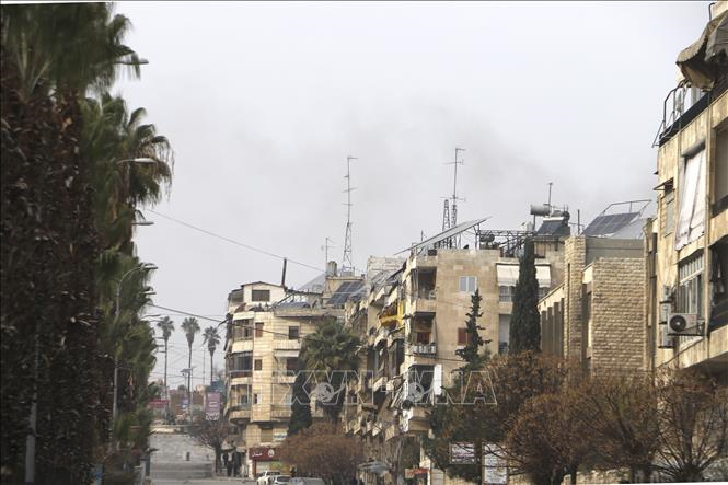 Quân đội Syria mở lại không kích tại Aleppo, cáo buộc SDF vi phạm thỏa thuận rút quân