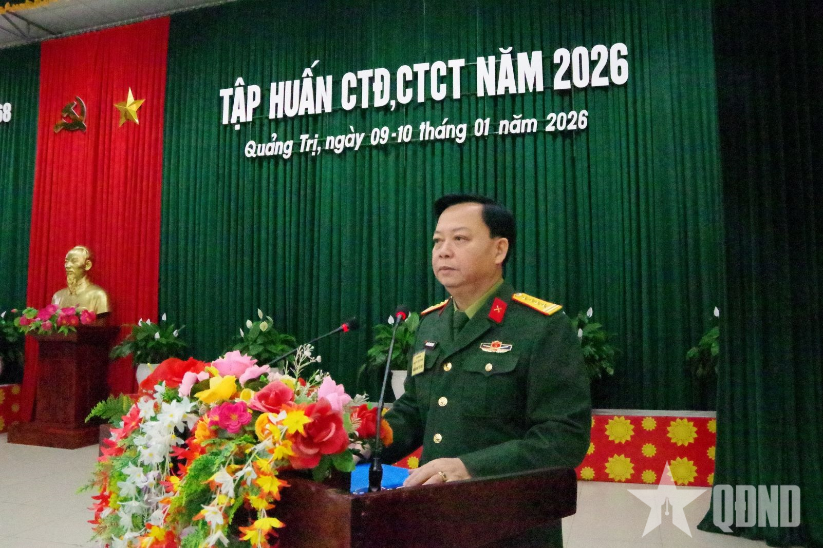 Nâng cao trình độ, thống nhất nội dung, phương pháp tiến hành công tác Đảng, công tác chính trị 

