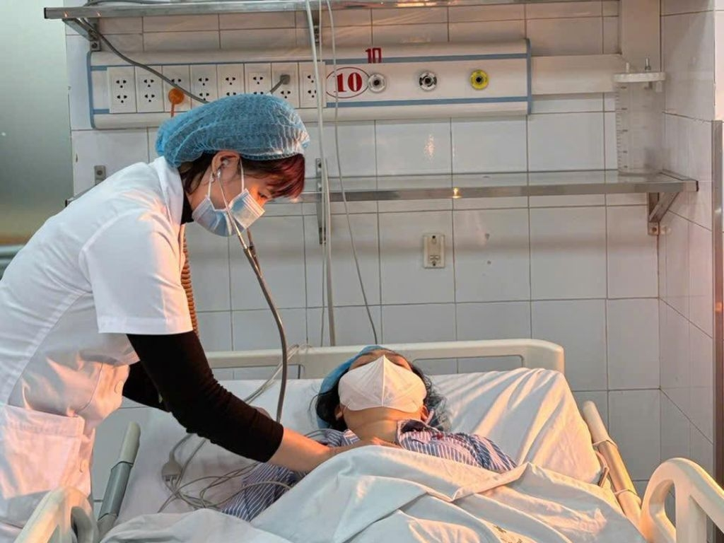 Cứu sống một phụ nữ nguy kịch sau khi ăn củ ấu tàu