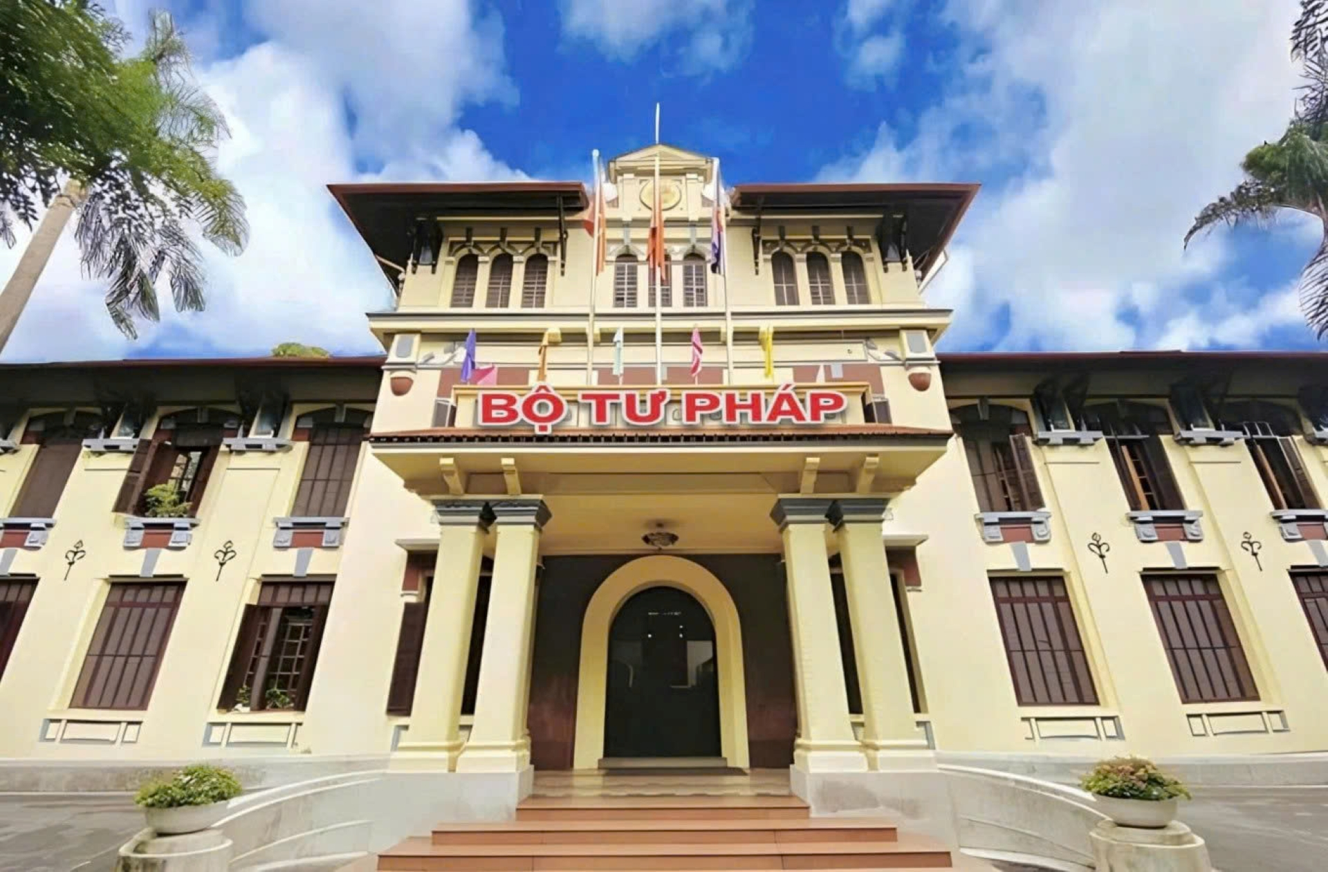 Chính phủ giao nhiệm vụ kiểm soát thủ tục hành chính cho Bộ Tư pháp