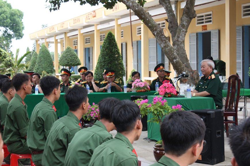 Vị Đại tướng rất quan tâm nghệ thuật sân khấu