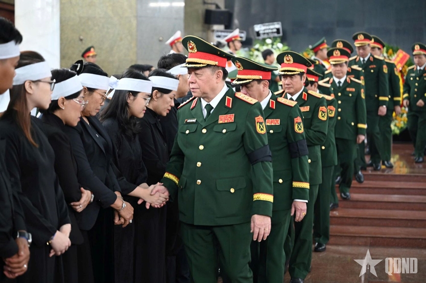 CẬP NHẬT: Cử h&agrave;nh trọng thể Lễ viếng, Lễ truy điệu đồng ch&iacute; Đại tướng L&ecirc; Văn Dũng