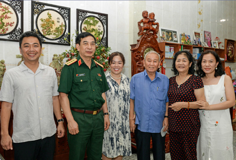 Vị tướng nhân hậu, chân chất, nghĩa tình