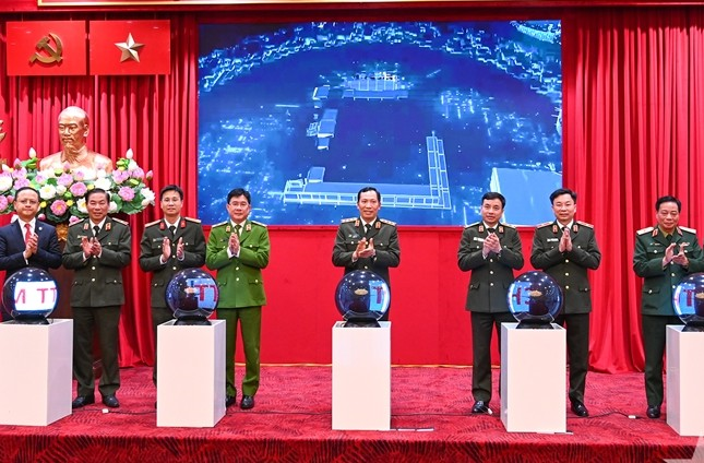 Ra mắt trung tâm thông tin chỉ huy phòng cháy, chữa cháy, ứng dụng “Báo cháy 114”