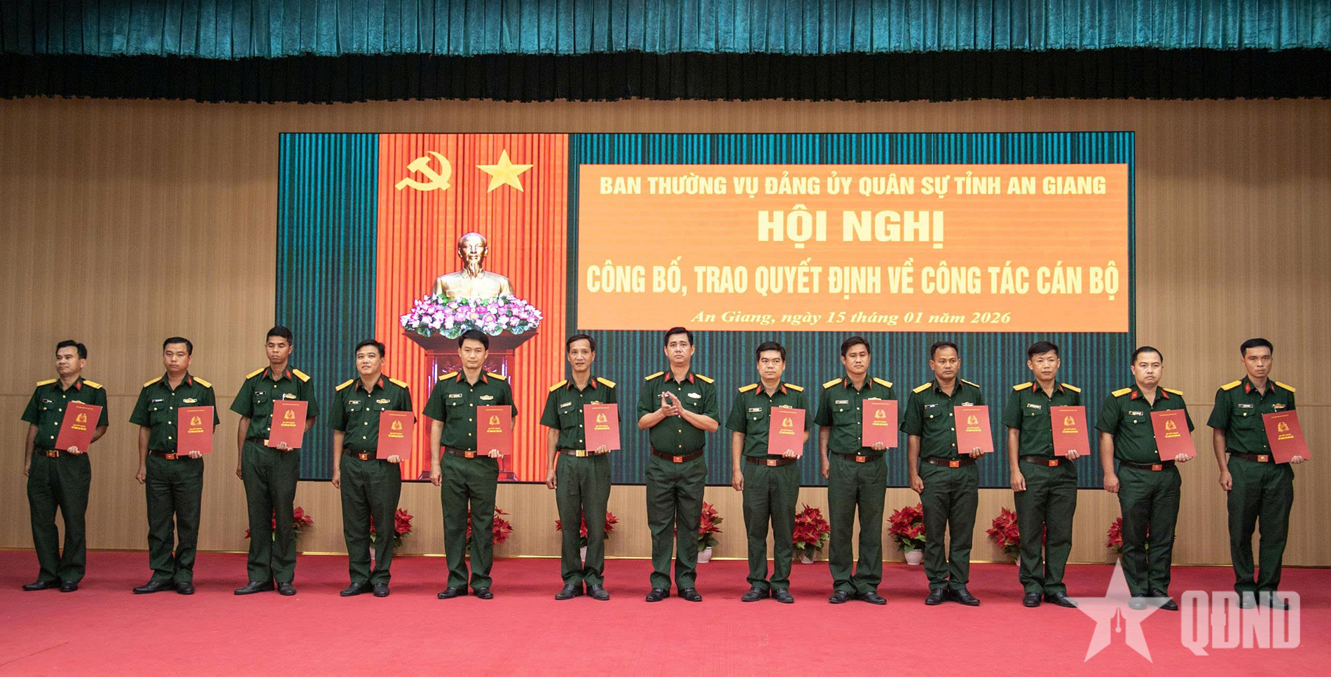 An Giang: 73 sĩ quan Quân đội nhận nhiệm vụ Chính trị viên phó Ban CHQS cấp xã