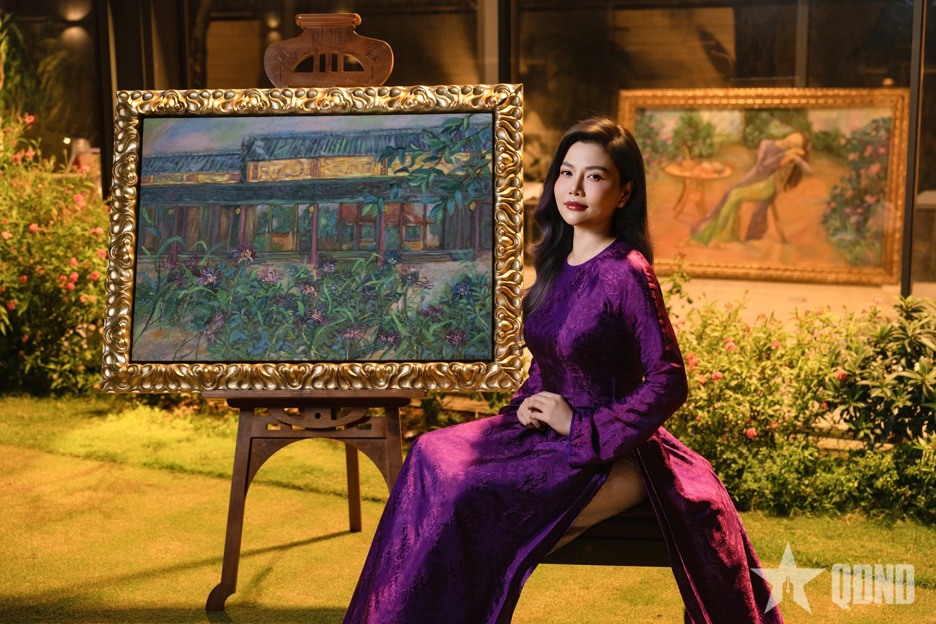 Giấc mơ di sản trong “Mộng giữa chiều hoa” của họa sĩ Lê Trang