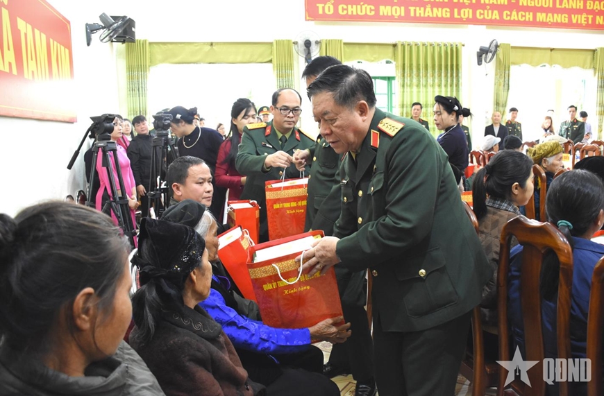 X&acirc;y dựng Đảng bộ Qu&acirc;n đội mẫu mực, ti&ecirc;u biểu, ngang tầm nhiệm vụ