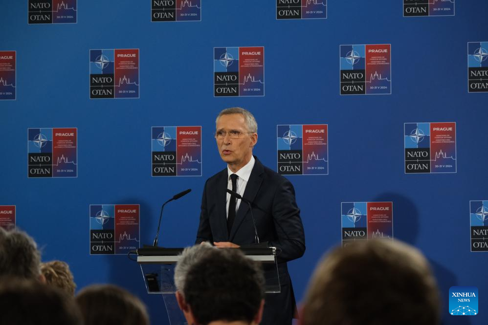 Phương Tây cần đối thoại với Nga như 