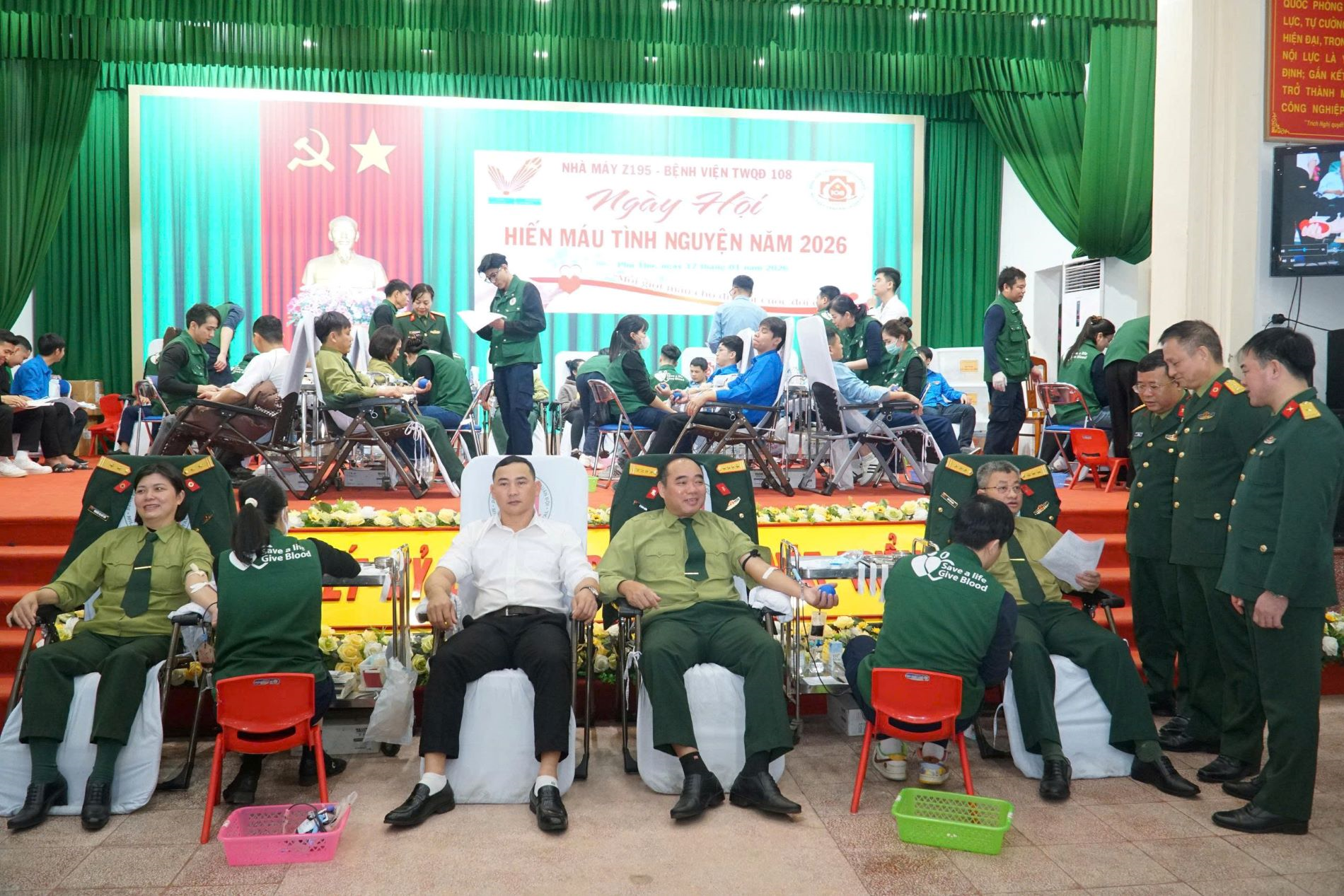 Năm 2025, Tổng cục Công nghiệp Quốc phòng thu được gần 2.000 đơn vị máu hiến tình nguyện