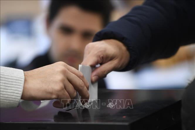 Bồ Đào Nha bước vào vòng 1 bầu cử tổng thống giữa bối cảnh chính trị bất ổn