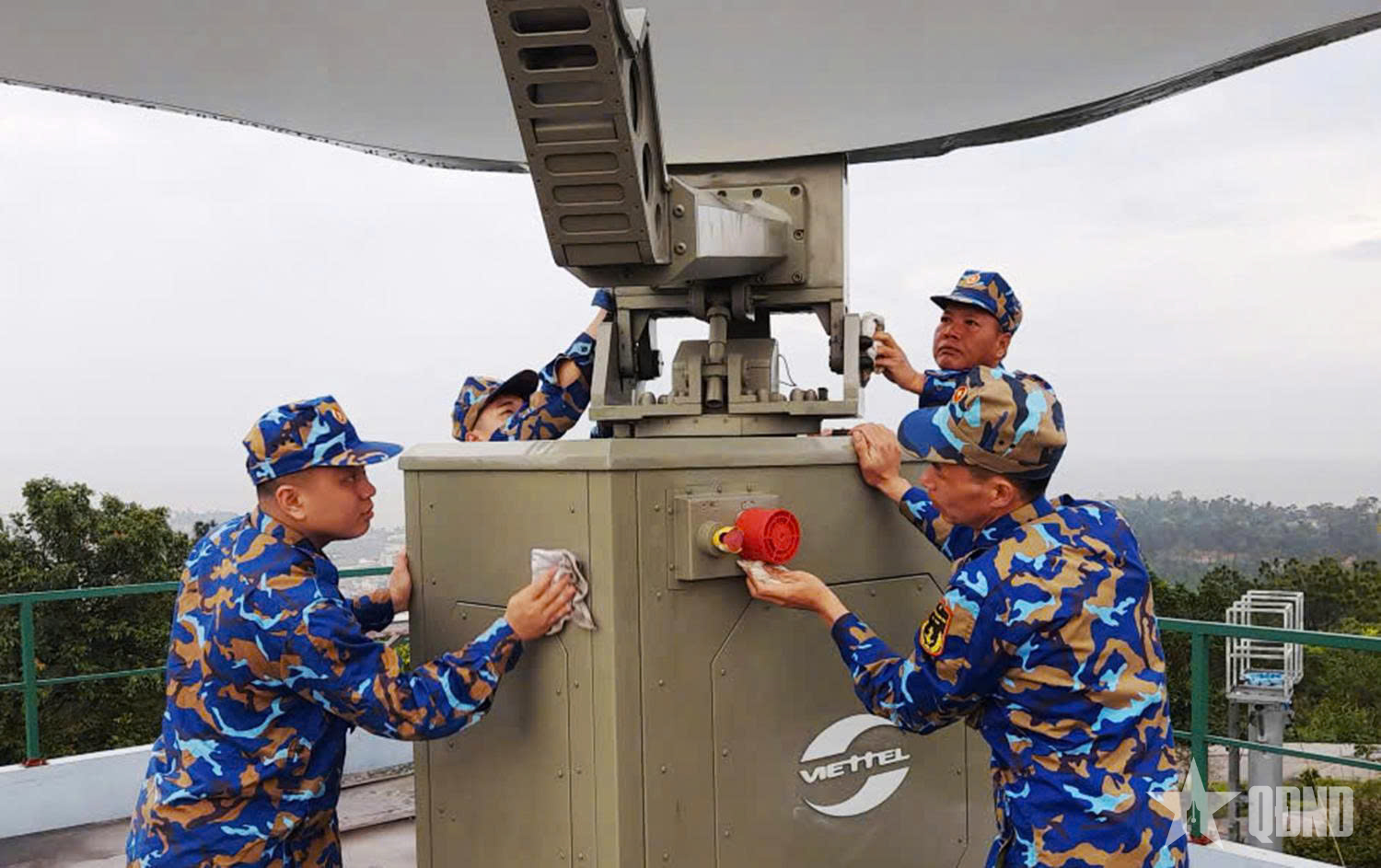 Trung đoàn 151 thi đua lập thành tích chào mừng Đại hội Đảng