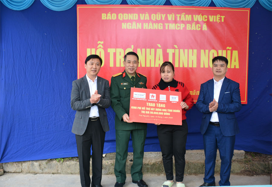 Dựng xây mái ấm, che chở bình yên