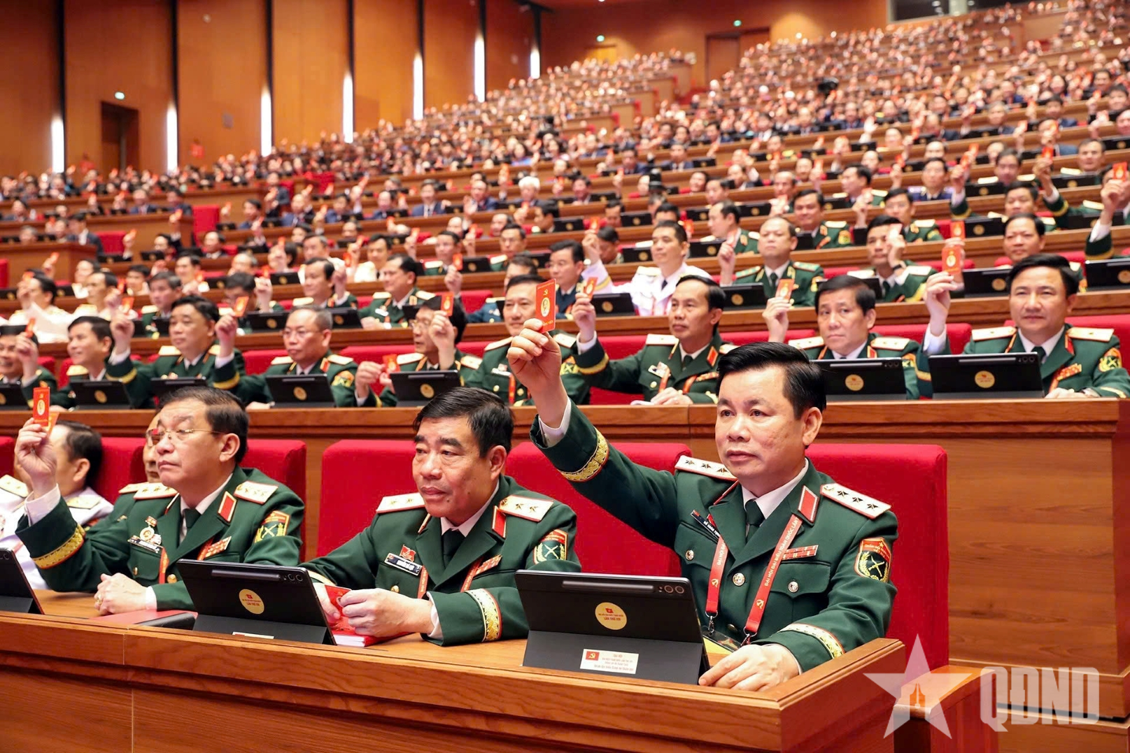 Truyền thông quốc tế đưa tin đậm nét về ngày làm việc đầu tiên Đại hội XIV của Đảng