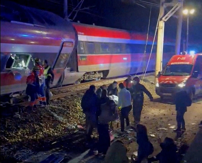 Tây Ban Nha: Quốc tang 3 ngày tưởng nhớ nạn nhân vụ va chạm tàu cao tốc