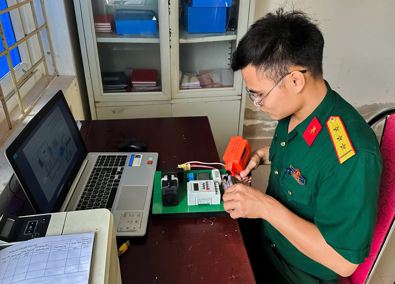 Hệ thống tưới nước tự động