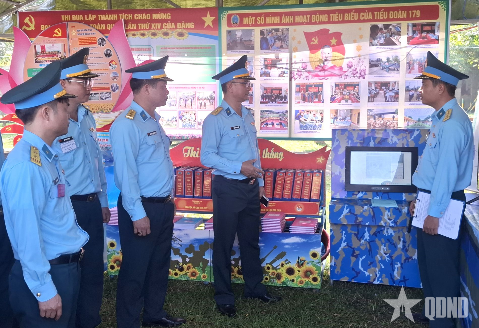 Trung đoàn Tên lửa 282 đẩy mạnh ứng dụng công nghệ thông tin, chuyển đổi số nâng cao chất lượng huấn luyện 