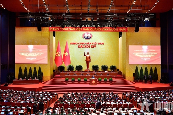 Năm quan điểm chỉ đạo lớn tại Đại hội XIV của Đảng Kiên định hệ tư tưởng chỉ đạo mang tính nguyên tắc