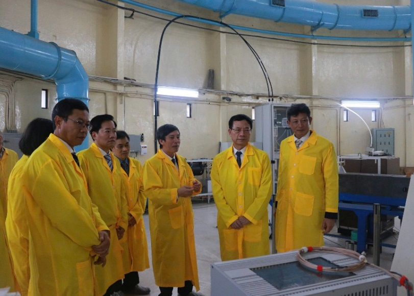 Đẩy mạnh thông tin, tuyên truyền về phát triển, ứng dụng năng lượng nguyên tử