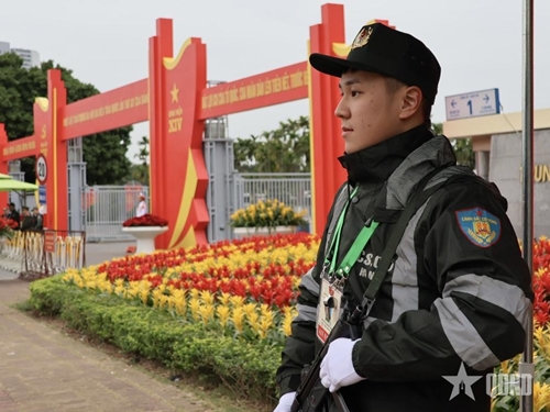 Cán bộ, chiến sĩ Công an Thủ đô bảo vệ tuyệt đối an toàn Đại hội XIV