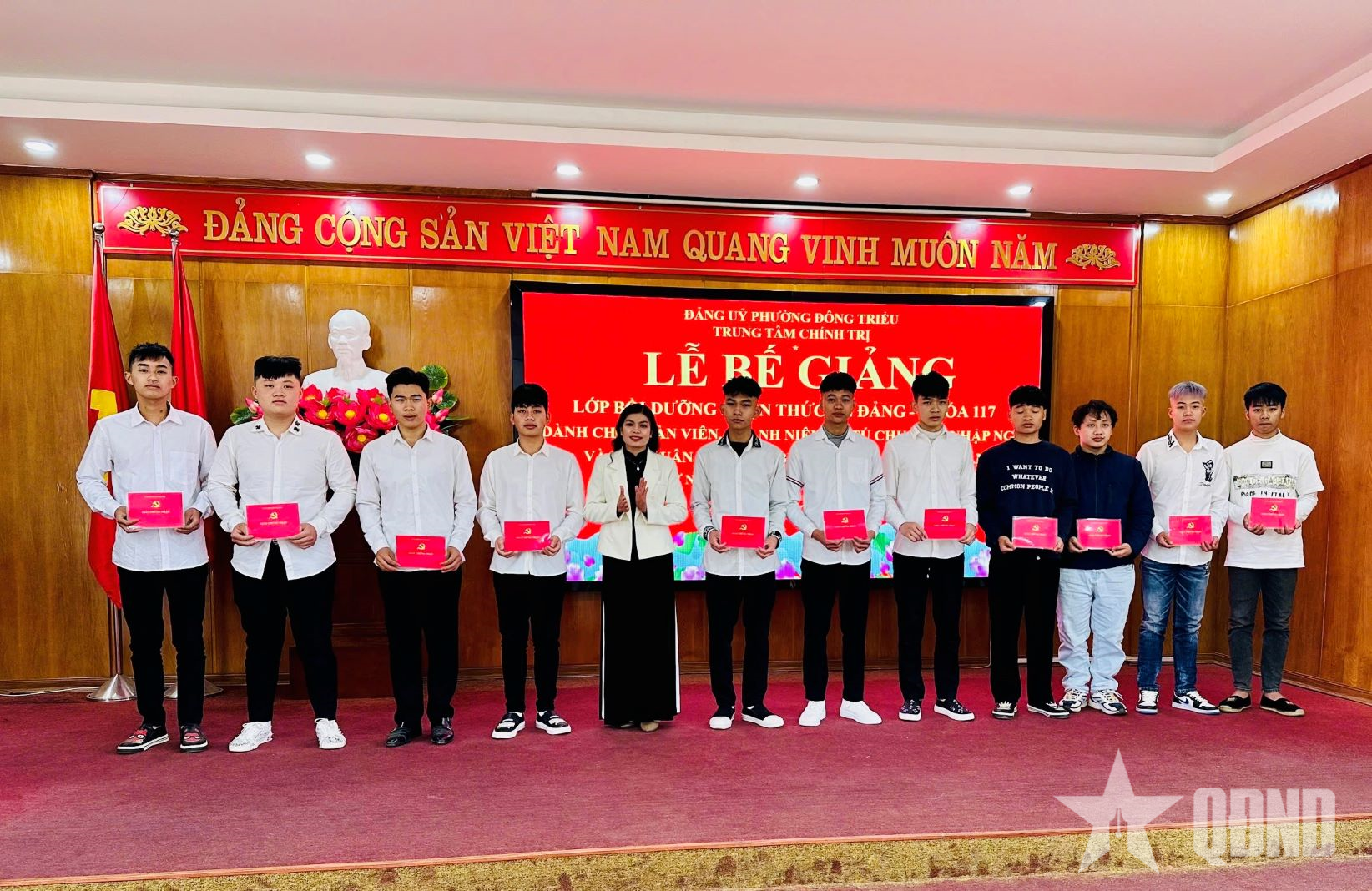 Bồi dưỡng nhận thức về Đảng, tạo động lực cho thanh niên chuẩn bị nhập ngũ