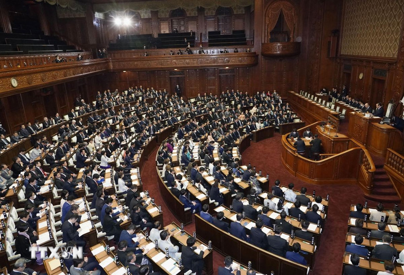 Bầu cử Hạ viện Nhật Bản diễn ra trong thời gian ngắn kỷ lục