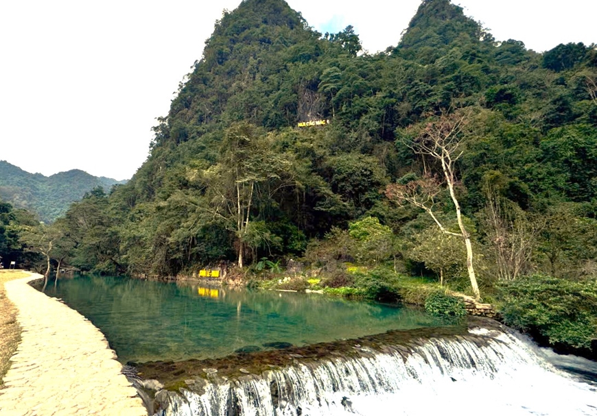 Bác Hồ chọn Cao Bằng - Nhìn từ Tình báo quân sự