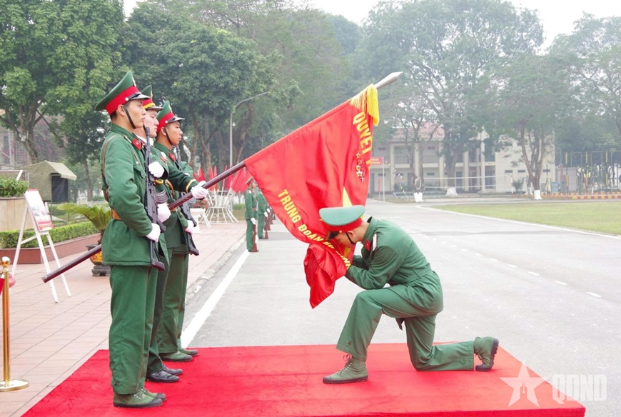 Trung đoàn 692 tổ chức lễ tiễn quân nhân hoàn thành nghĩa vụ quân sự năm 2026