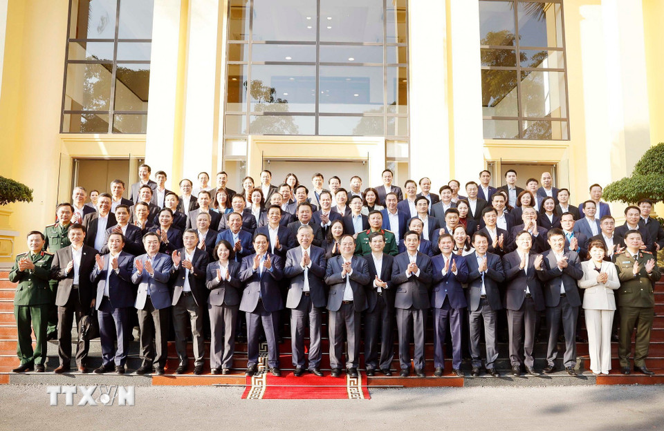 Quảng Ninh phấn đấu hình mẫu phát triển xanh, hiện đại, sáng tạo, hội nhập quốc tế