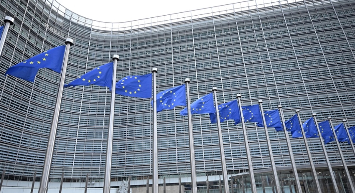 EP hoãn đưa ra quyết định về thỏa thuận thương mại với Mỹ