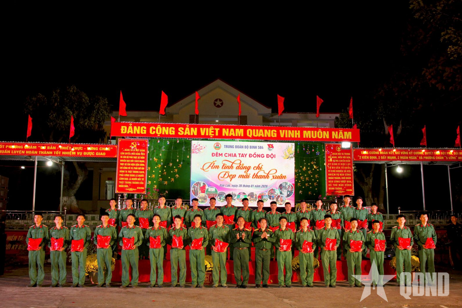 Cao nguyên Đắk Lắk lắng đọng phút chia tay