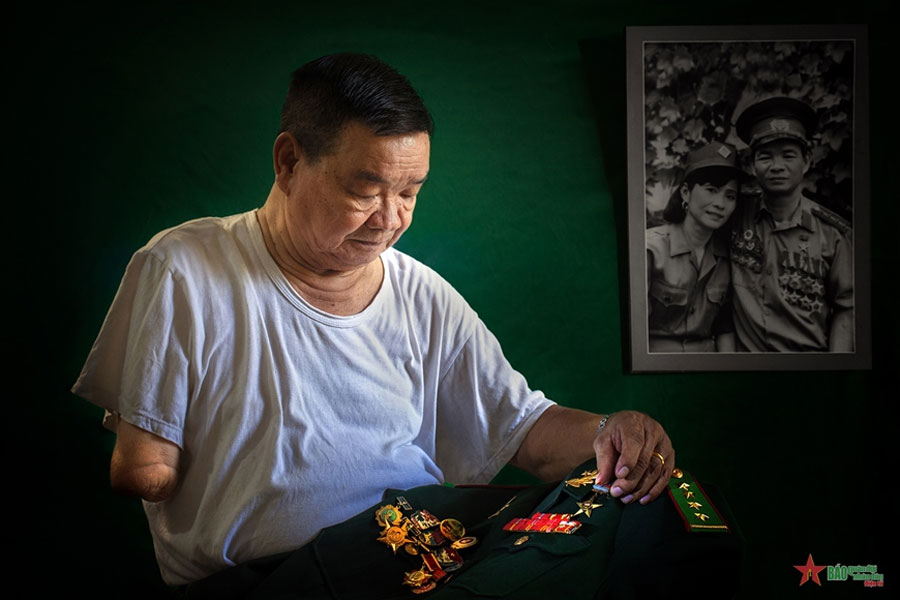 Người anh hùng của Trung đoàn đất thép