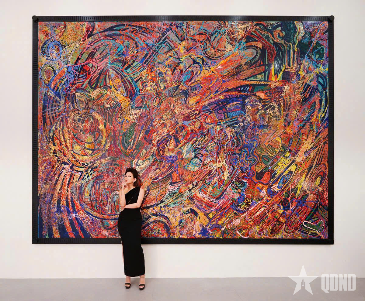 Những bức tranh lớn từ hình hài nhỏ bé